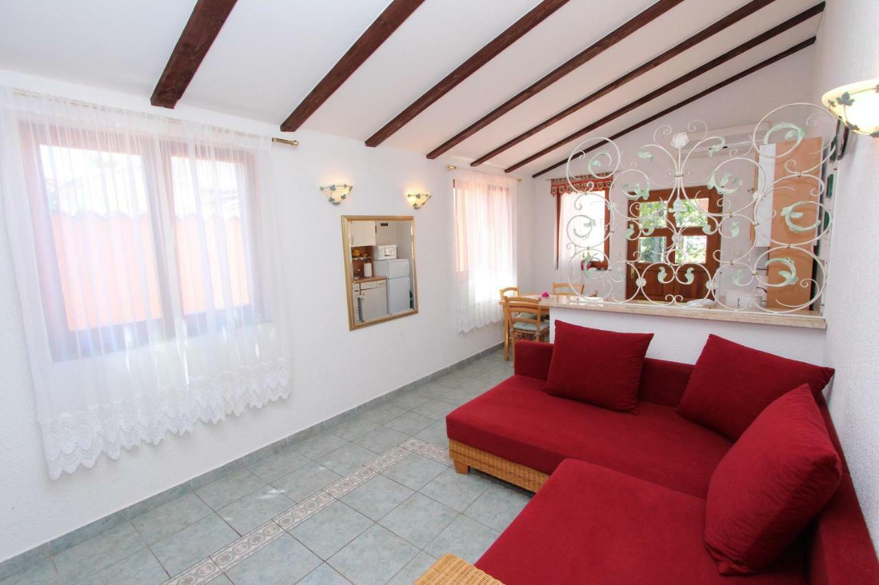 Apartments Villa Lucu Rovinj Exteriör bild