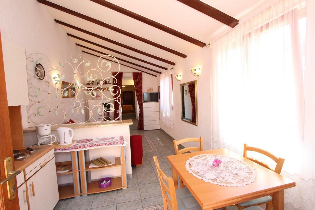 Apartments Villa Lucu Rovinj Exteriör bild