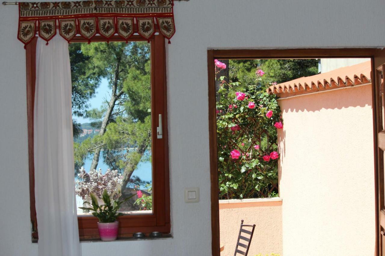 Apartments Villa Lucu Rovinj Exteriör bild